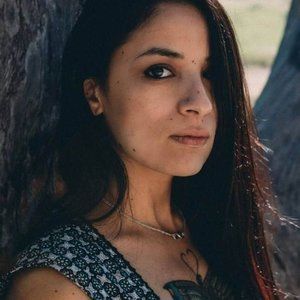 Meet your Posher, Posh